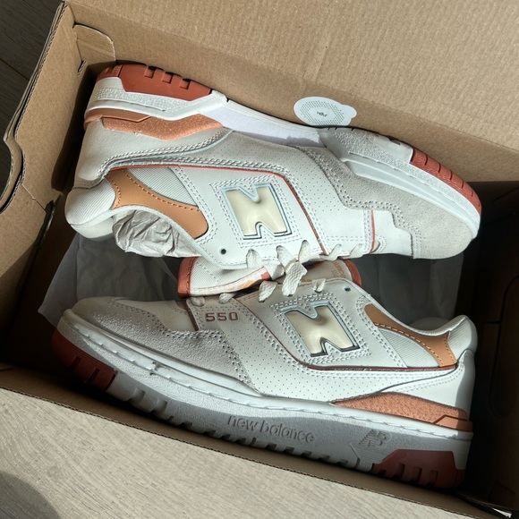 New Balance 550s (AU LAIT) - Picture 2 of 5